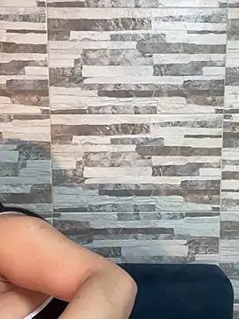 BrendaCrean online show from 13, 3, 2025