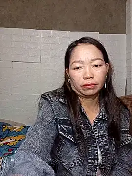 Snapshot of _Helala_ chatting on 26, 9, 2025 Helala online show from 26, 9, 2025