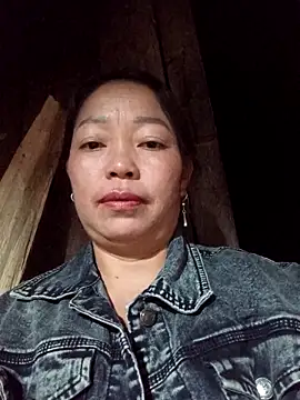 Snapshot of _Helala_ chatting on 15, 10, 2025 Helala online show from 15, 10, 2025