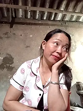 Snapshot of _Helala_ chatting on 26, 10, 2025 Helala online show from 26, 10, 2025