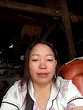 Snapshot of _Helala_ chatting on 16, 11, 2025 Helala online show from 16, 11, 2025