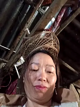 Snapshot of _Helala_ chatting on 22, 11, 2025 Helala online show from 22, 11, 2025