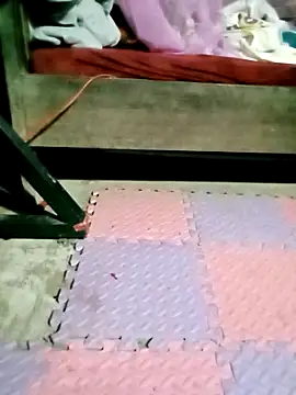 Surrilove online show from 24, 4, 2026