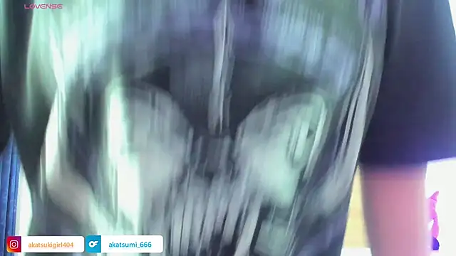 Snapshot of Akatsumi_ chatting on 28, 10, 2025 Akatsumi  online show from 28, 10, 2025