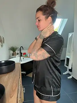 AmyStone   online show from 22, 3, 2026