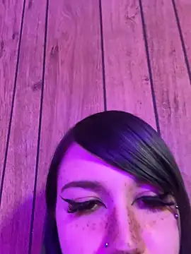 Snapshot of GoddessJemma chatting on 16, 11, 2025 GoddessJemma online show from 16, 11, 2025