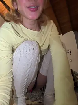 SweetBunnyGF online show from 24, 4, 2026