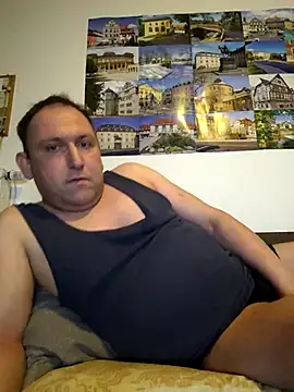 GenuineDedication42 online show from 7, 2, 2026