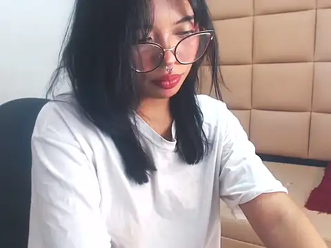 lilith sexy19 online show from 1, 10, 2025