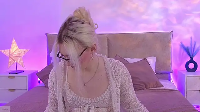 Snapshot of Jules_night chatting on 12, 2, 2026 Jules night online show from 12, 2, 2026