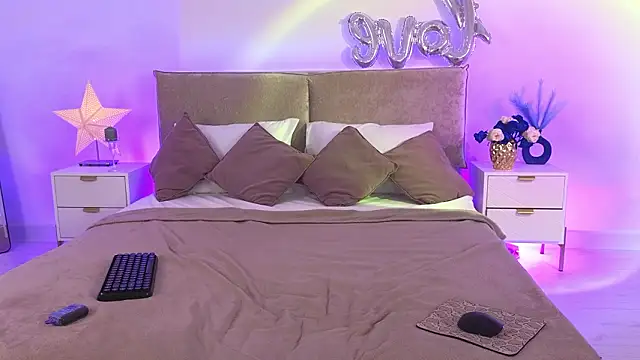 Snapshot of Jules_night chatting on 12, 3, 2026 Jules night online show from 12, 3, 2026