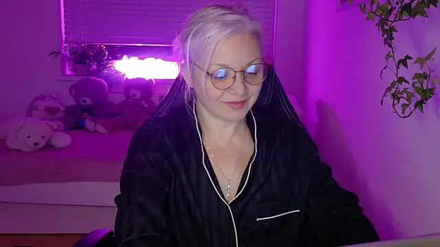 Linsy Kim online show from 31, 1, 2026