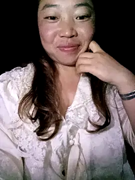 Snapshot of Anan_lovely chatting on 1, 10, 2025 Anan lovely online show from 1, 10, 2025