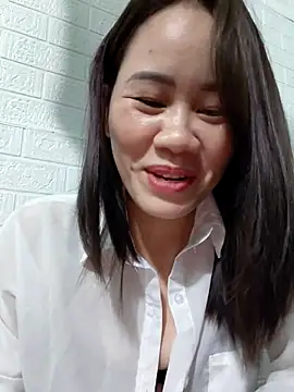 Singlemom69x online show from 30, 10, 2025