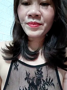 Snapshot of Singlemom69x chatting on 21, 6, 2026 Singlemom69x online show from 21, 6, 2026