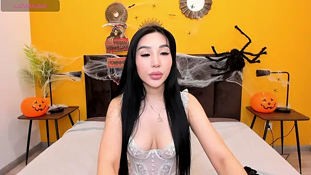 Jennifer Munoz online show from 29, 10, 2025