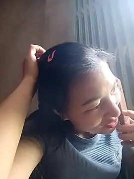 YAYAA-502 online show from 10, 10, 2025