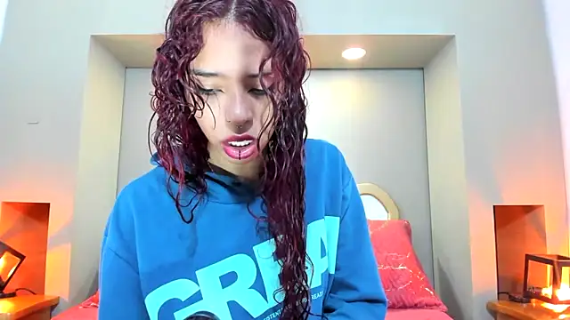 AteneaGreyy online show from 3, 12, 2025