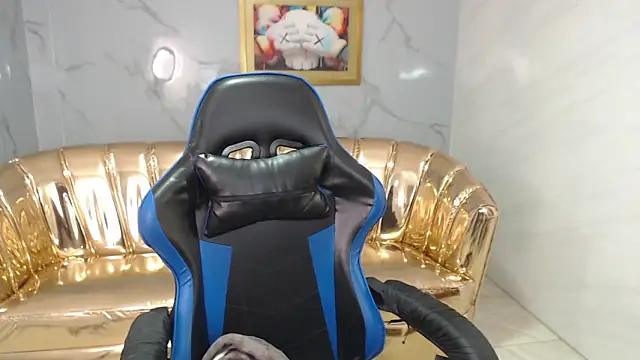 Snapshot of Canela_s1 chatting on 22, 10, 2025 Canela s1 online show from 22, 10, 2025