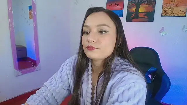 Snapshot of danna_888 chatting on 20, 7, 2026 danna 888 online show from 20, 7, 2026