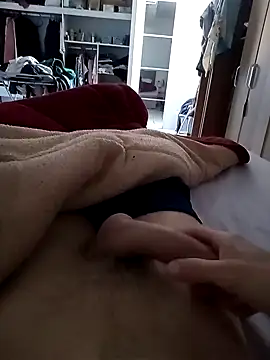 bemmagrinho36 online show from 8, 10, 2025