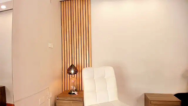 Snapshot of REINA_ADAHARA chatting on 23, 7, 2026 REINA ADAHARA online show from 23, 7, 2026