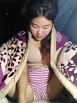 Snapshot of lylylove chatting on 10, 2, 2026 lylylove online show from 10, 2, 2026