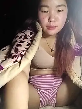 Snapshot of lylylove chatting on 11, 2, 2026 lylylove online show from 11, 2, 2026