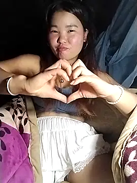 lylylove online show from 24, 3, 2026