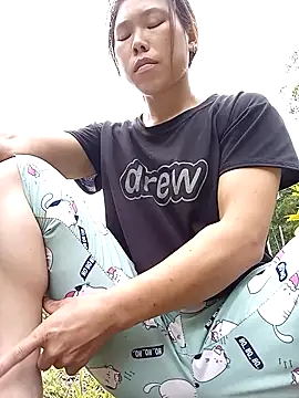 Ngocmi909 online show from 2, 10, 2025