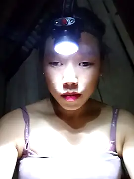 Ngocmi909 online show from 18, 10, 2025