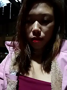 Ngocmi909 online show from 23, 11, 2025