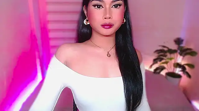 Snapshot of MissRumi_Hunter chatting on 20, 5, 2026 MissRumi Hunter online show from 20, 5, 2026