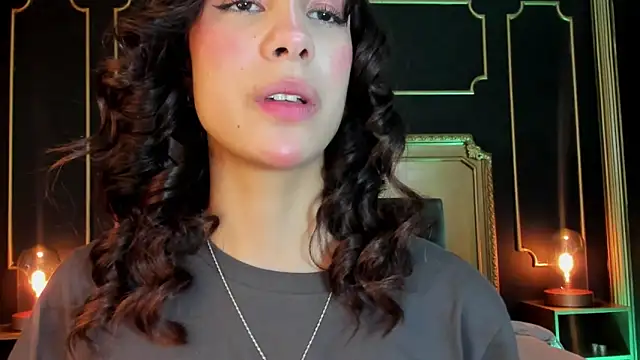 aitana johns online show from 4, 12, 2025