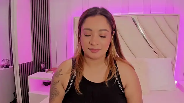 bellalumi online show from 13, 9, 2025