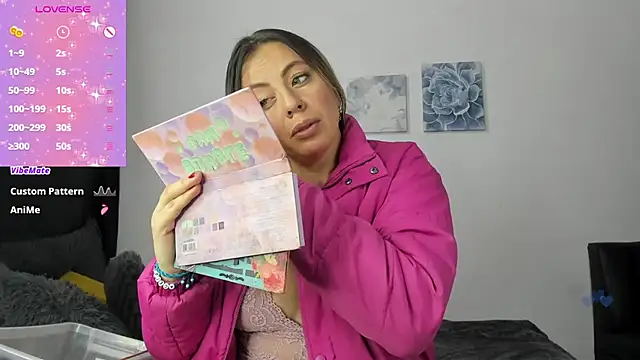 ArianaWil online show from 9, 10, 2025
