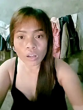 Snapshot of Maymay0033 chatting on 19, 10, 2025 Maymay0033 online show from 19, 10, 2025