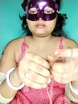 Snapshot of mimi87hoty chatting on 28, 9, 2025 mimi87hoty online show from 28, 9, 2025