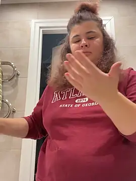 Snapshot of AliceCurlyX chatting on 27, 11, 2025 AliceCurlyX online show from 27, 11, 2025