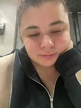 Snapshot of AliceCurlyX chatting on 1, 12, 2025 AliceCurlyX online show from 1, 12, 2025