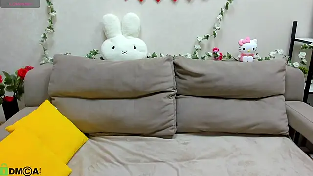 Sylvia Ortiz online show from 27, 2, 2026