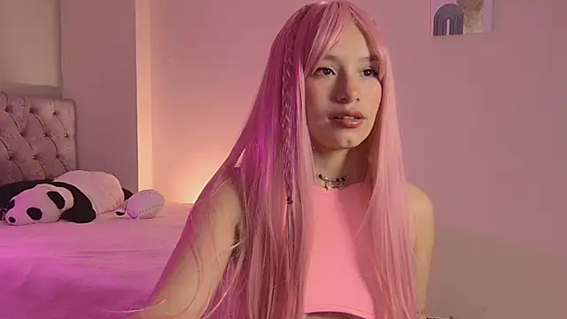 Alisha Olsen  online show from 14, 9, 2025