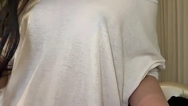 yuer2563 online show from 28, 11, 2025