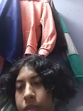 Snapshot of Syndel23 chatting on 9, 9, 2025 Syndel23 online show from 9, 9, 2025