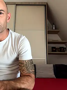 Enriko Aisah2025 online show from 9, 9, 2025