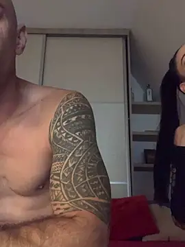 Enriko Aisah2025 online show from 25, 9, 2025