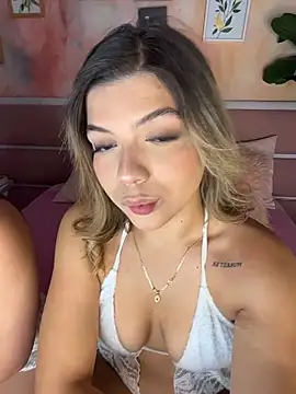 Snapshot of AngelBlushXXX chatting on 4, 7, 2026 AngelBlushXXX online show from 4, 7, 2026