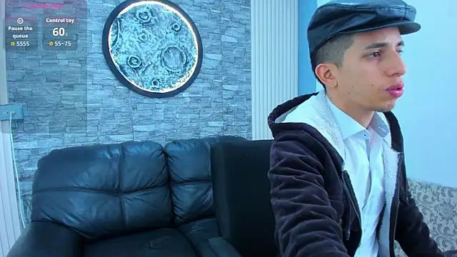 Snapshot of Alexander_gold chatting on 18, 10, 2025 Alexander gold online show from 18, 10, 2025