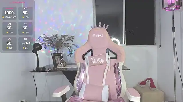 isabella pearl  online show from 4, 3, 2026