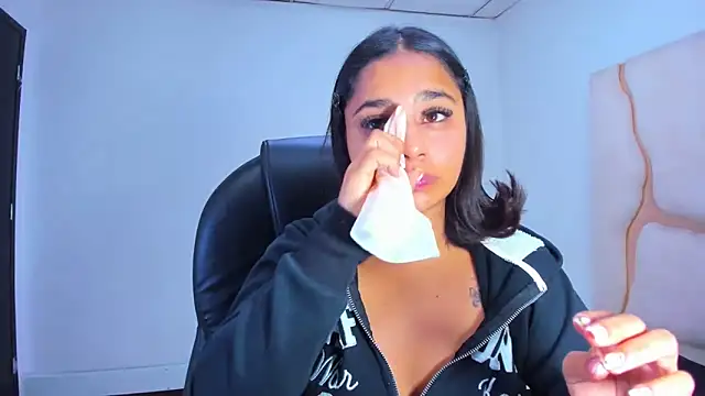 ScarletDoll online show from 26, 11, 2025